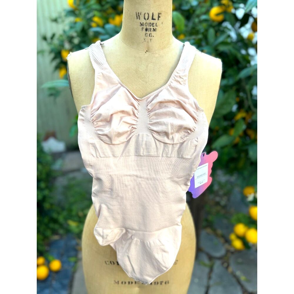 NWT Yitty Nearly Naked Bad 4 Beige Thong Bodysuit Shapewear Size M/L